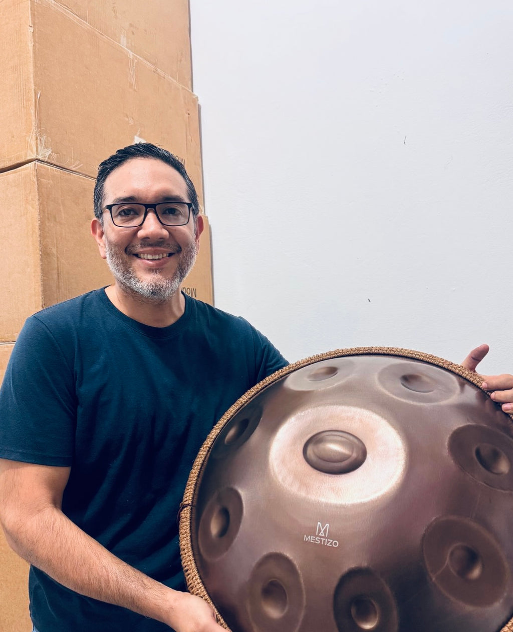 Handpan D Kurd (Re Menor) 9 notas